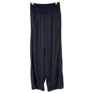 Lululemon 100% Tencel Lyocell Wide Leg Pants Multi Pocket Stretch Waist 8/10